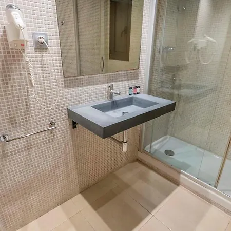 Modern And Bright In Eixample 1-2 Apartamento Barcelona