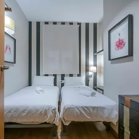 Apartment Modern And Bright In Eixample 1-2 *