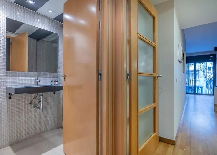The Collection - Modern And Bright In Eixample 1-2 Barcelona
