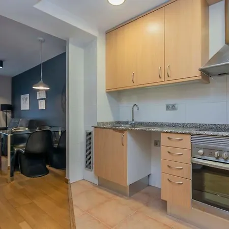 Modern And Bright In Eixample 1-2 * Барселона